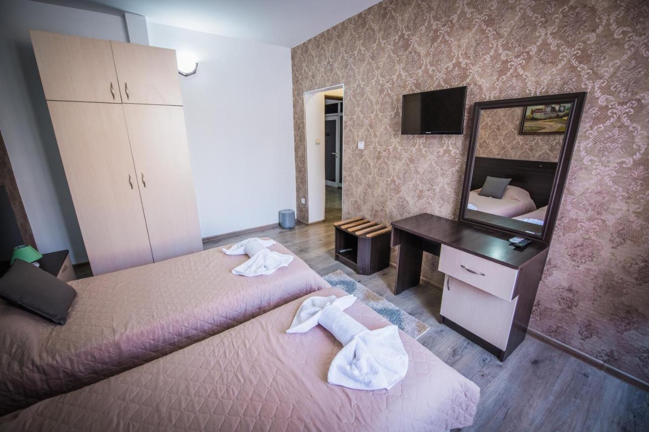 Vida Family Hotel Vidin Exterior photo